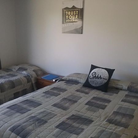 Leopard Hotel Waipukurau Esterno foto
